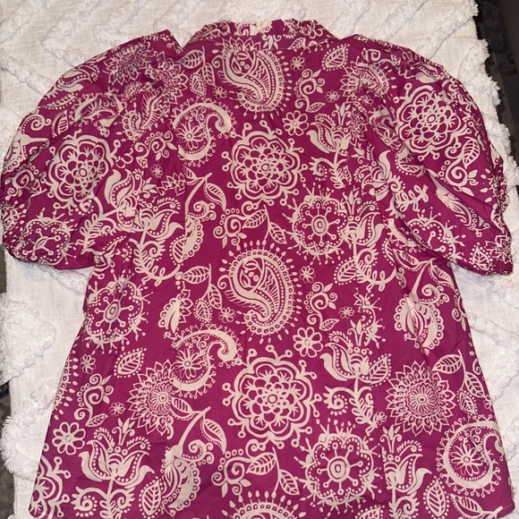 This Is It Pink Floral Blouse - NWT - Picture 4 of 5